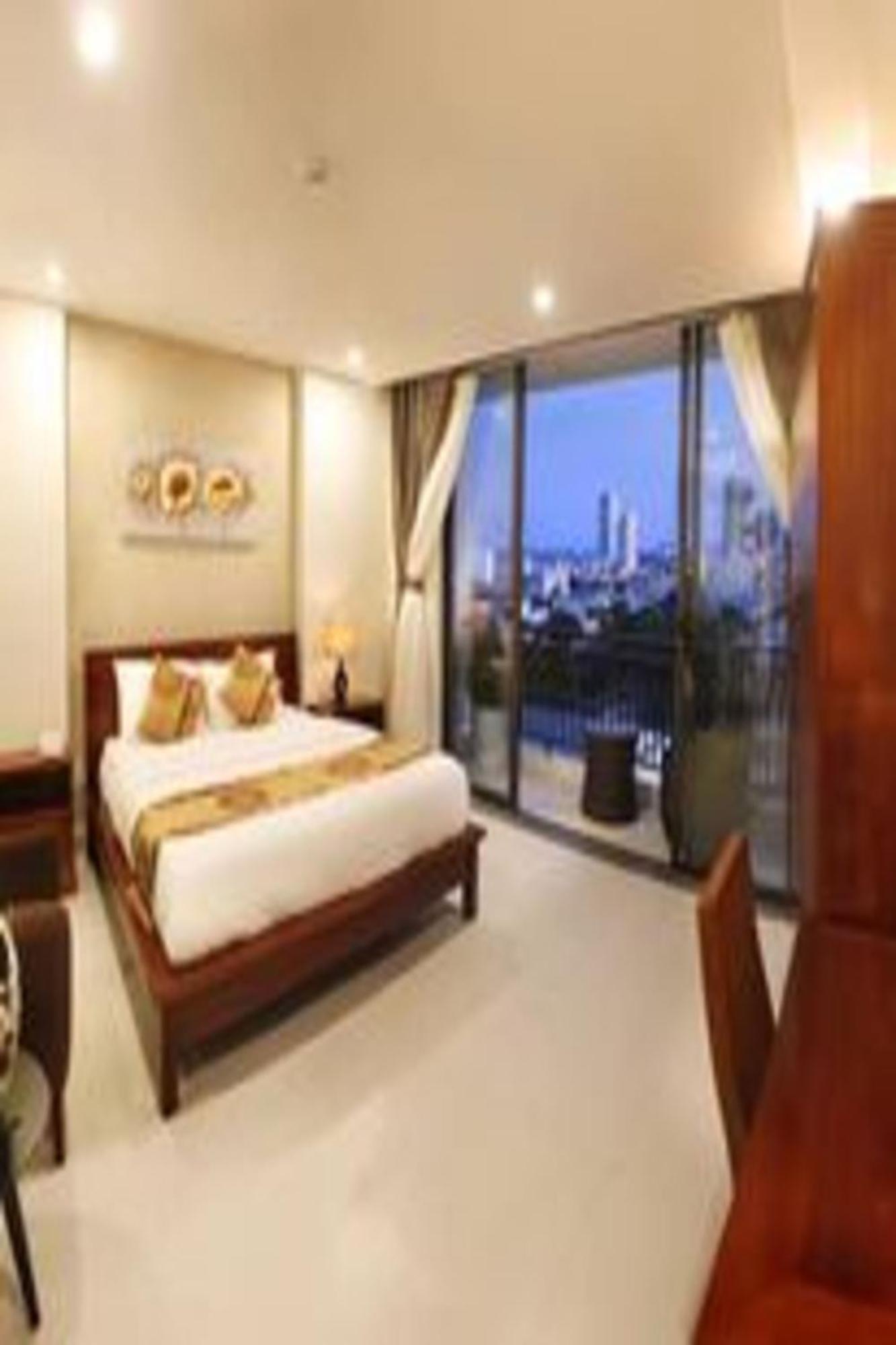 Son Tra Green Hotel & Apartment Da Nang Exterior photo