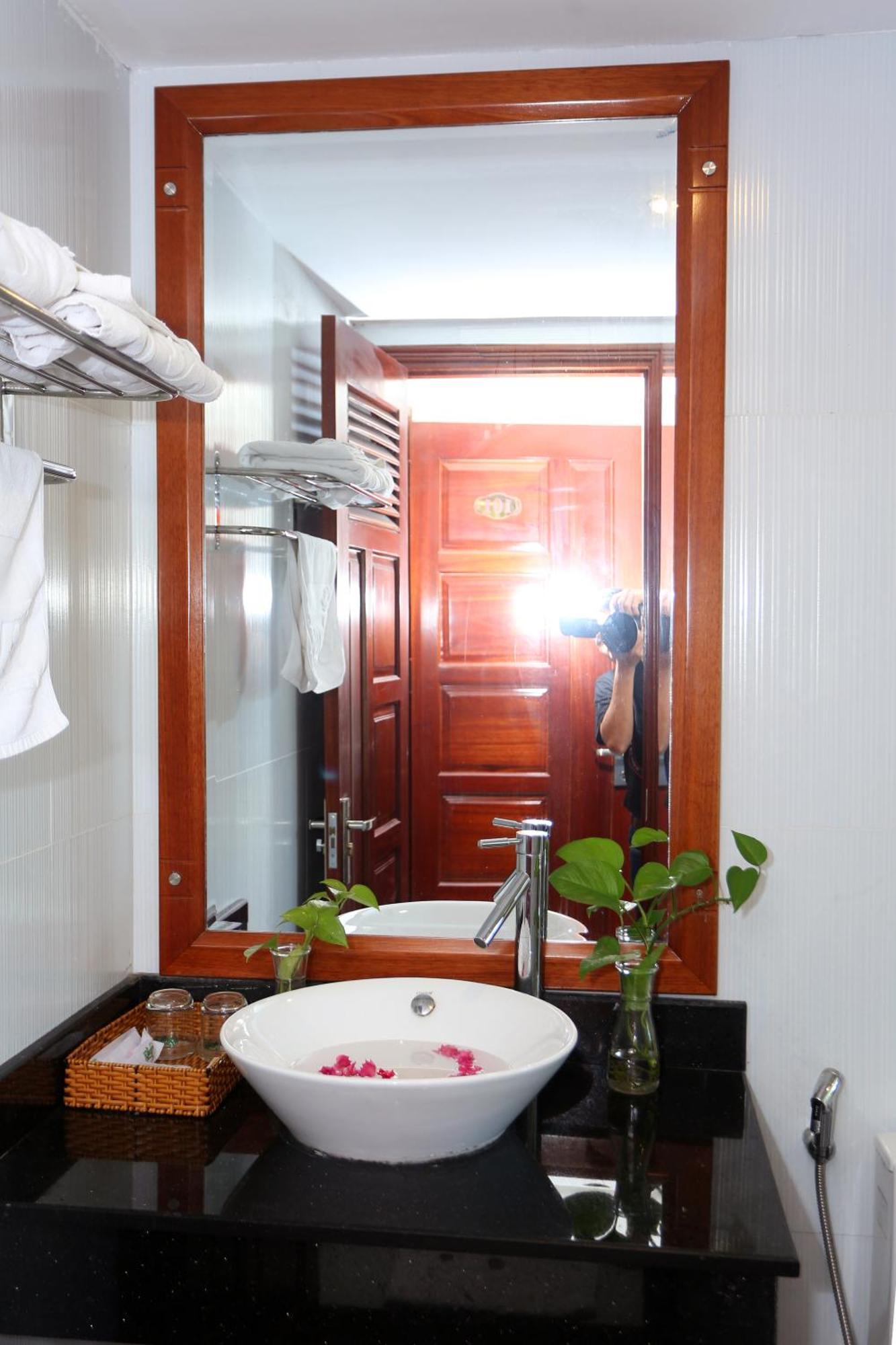 Son Tra Green Hotel & Apartment Da Nang Exterior photo